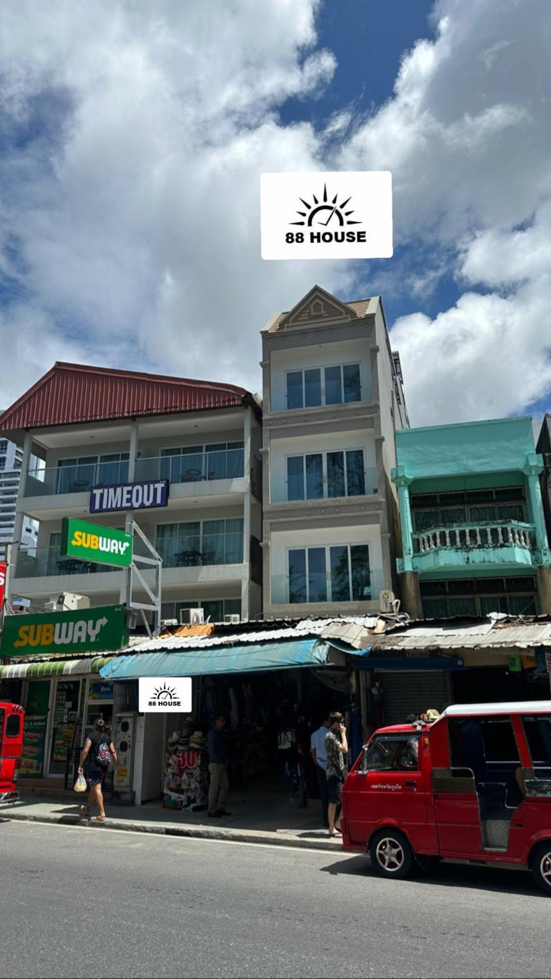 88 House Patong 호텔 외부 사진
